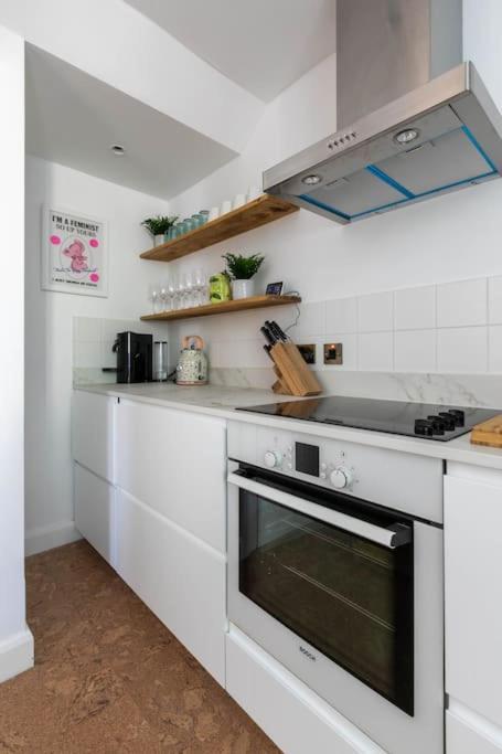 Wolverdene - Entire Ground Floor Flat With Garden Margate Exterior foto
